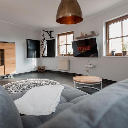 Erholung In Der Natur In Moselnahe, King Size Bett, Netflix, Waschmaschine, Trockner Bengel Buitenkant foto