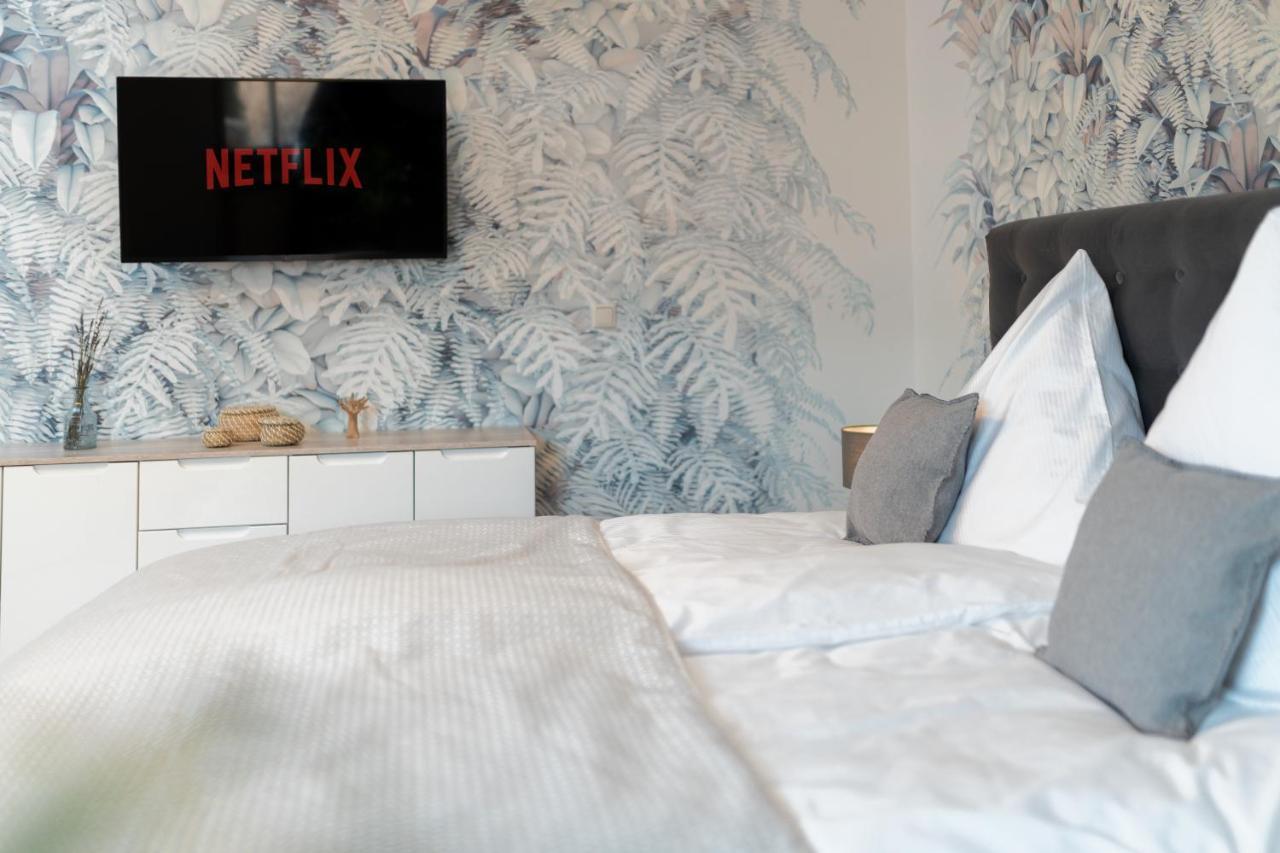 Erholung In Der Natur In Moselnahe, King Size Bett, Netflix, Waschmaschine, Trockner Bengel Buitenkant foto