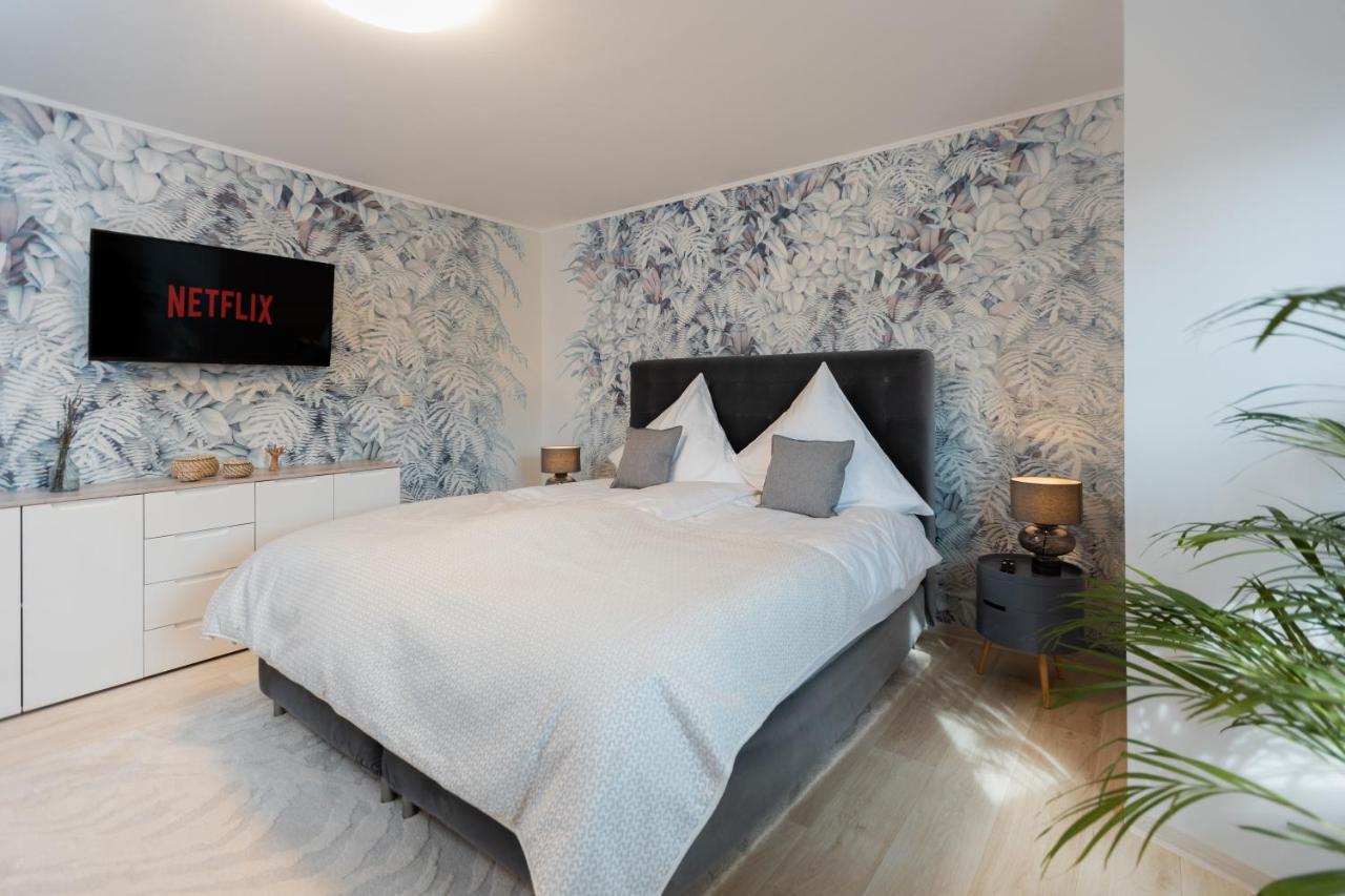 Erholung In Der Natur In Moselnahe, King Size Bett, Netflix, Waschmaschine, Trockner Bengel Buitenkant foto